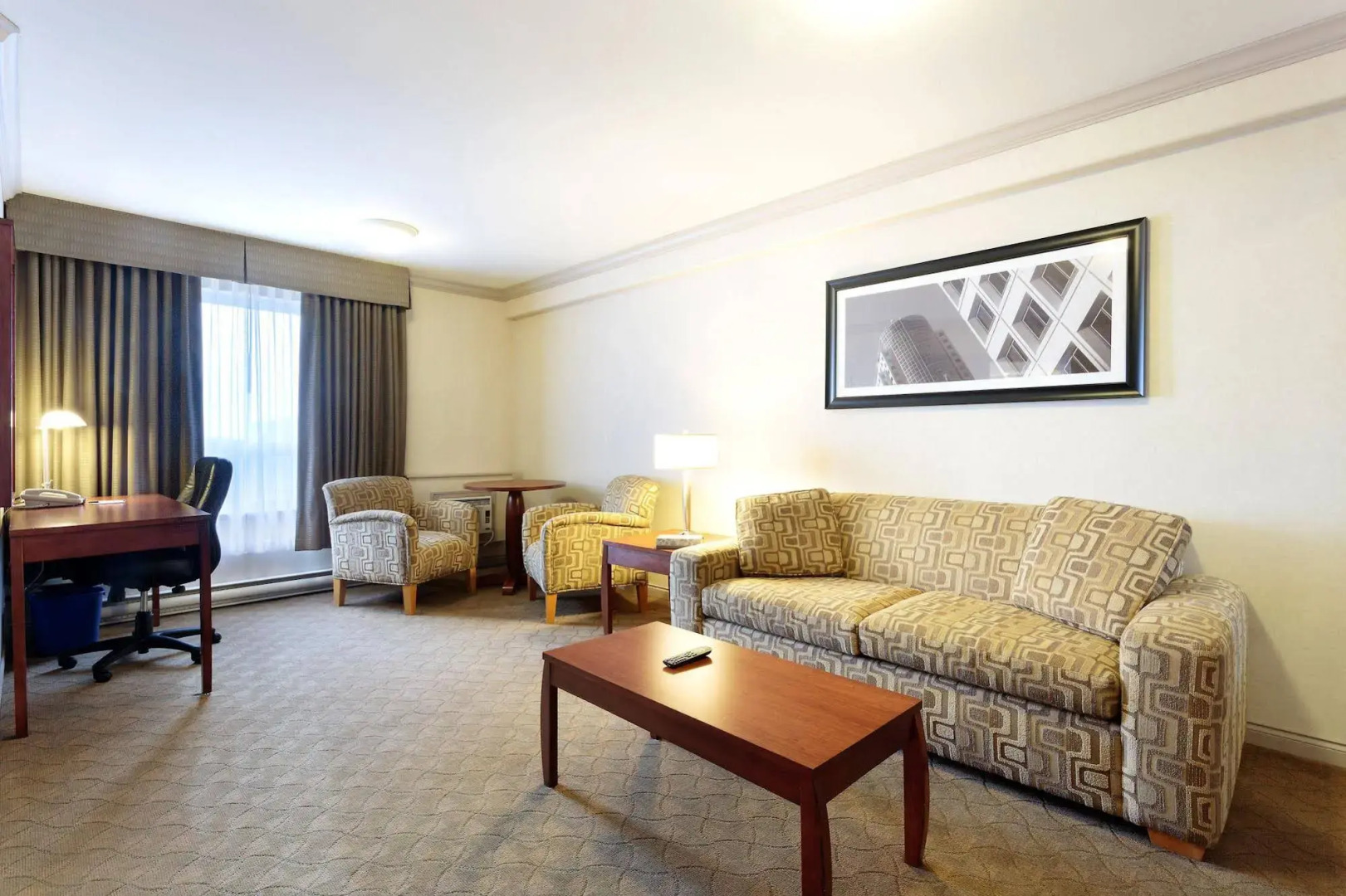Sandman Hotel & Suites Winnipeg Airport