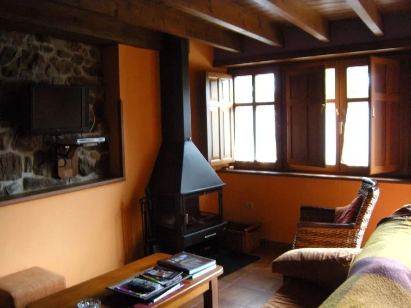 Apartamentos Rurales La Portiella