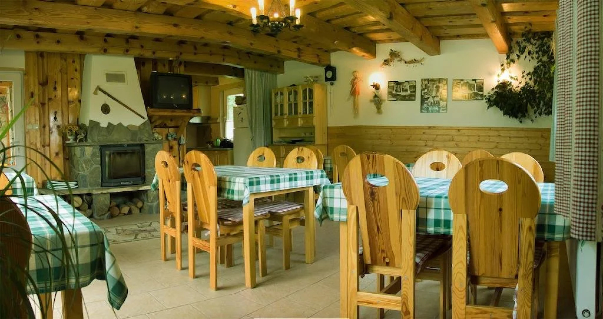 Penzion a drevenica pri Hati