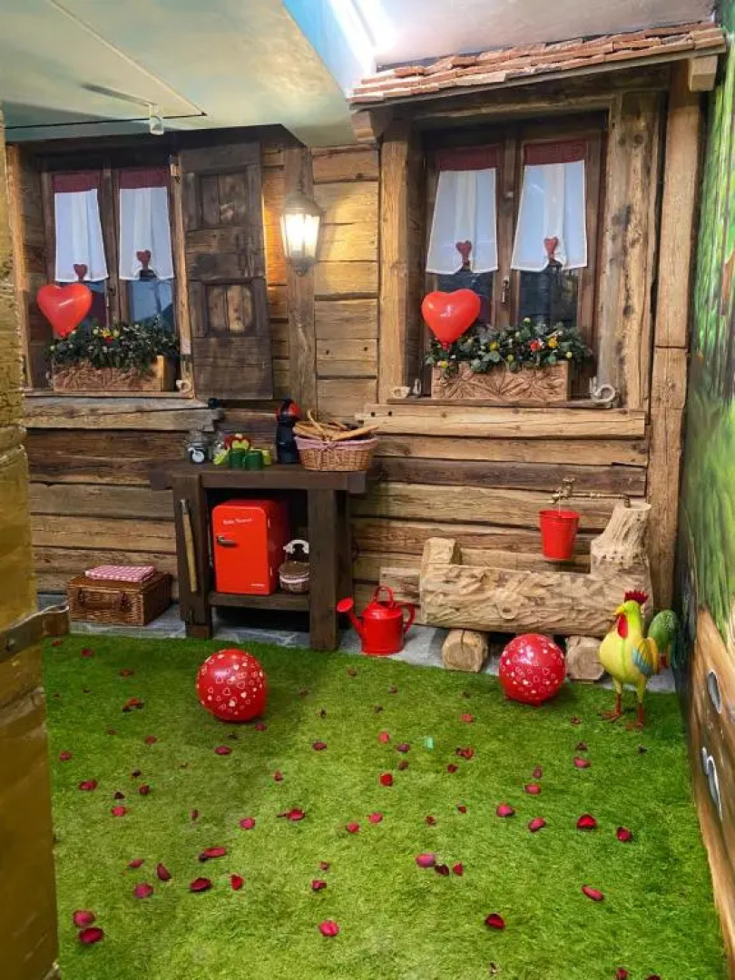 Urban Pic Nic (Adults Only)