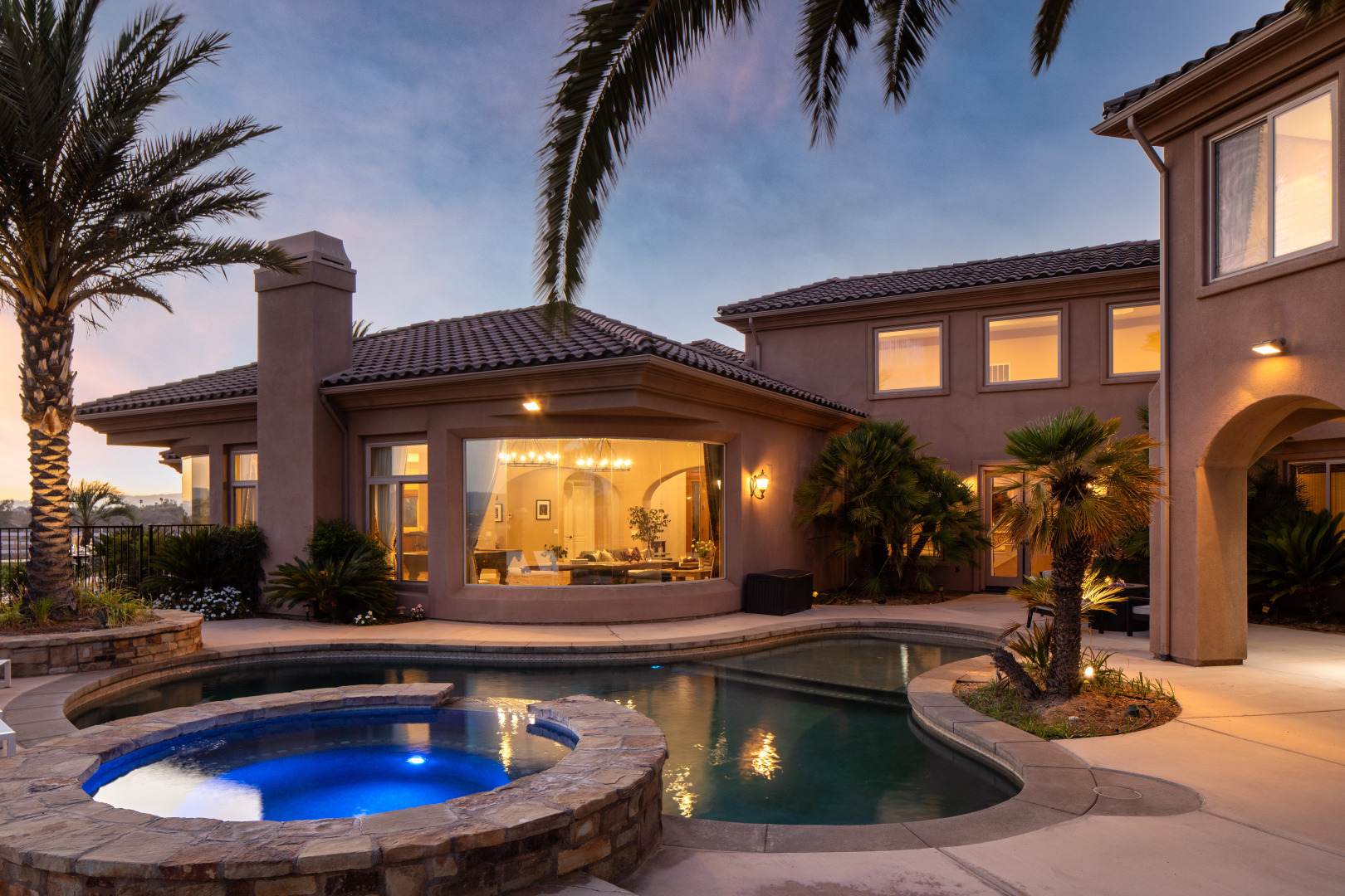 Sangiovese By Avantstay Spectacular Estate w/ Pool, Hot Tub & Putting Green