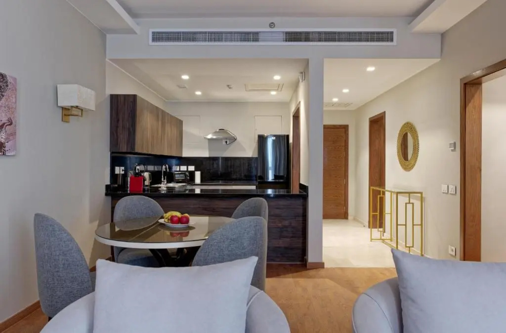 VESTA - Sheikh Zayed Residence