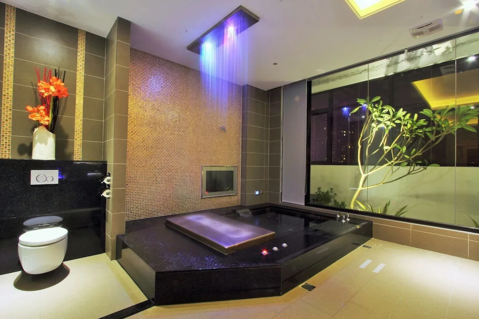 Icloud Luxury Resort and Hotel