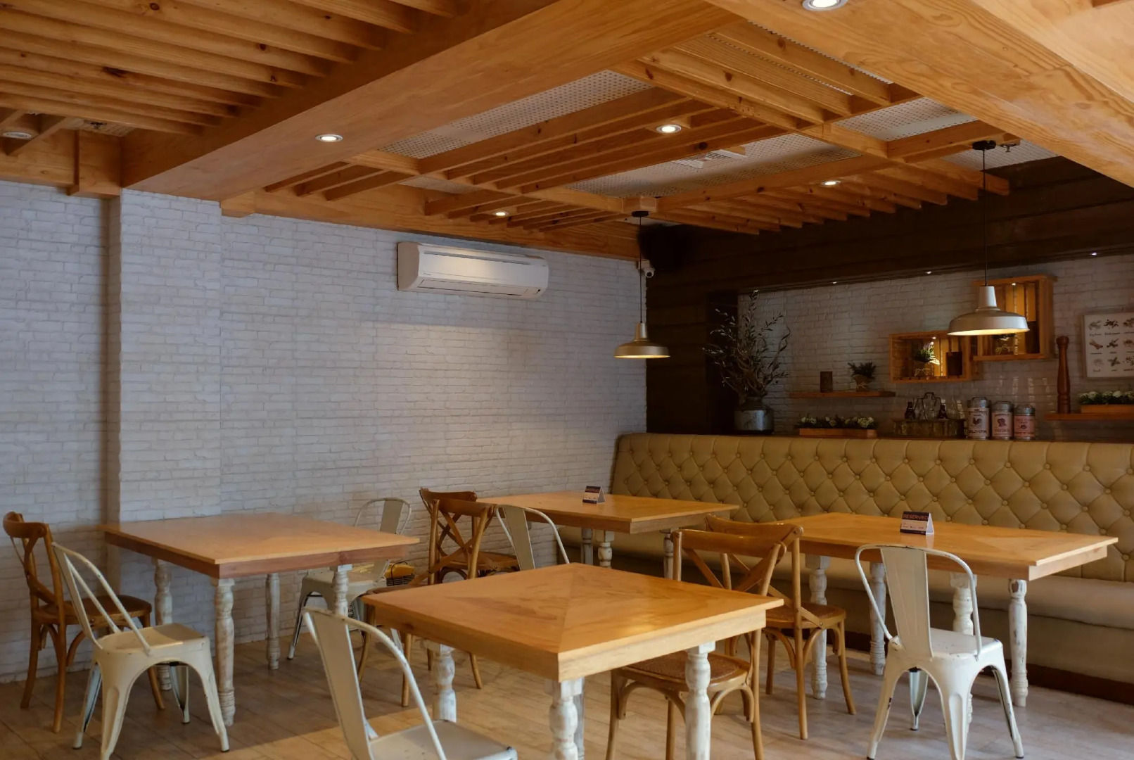 Dumaguete Royal Suite Inn