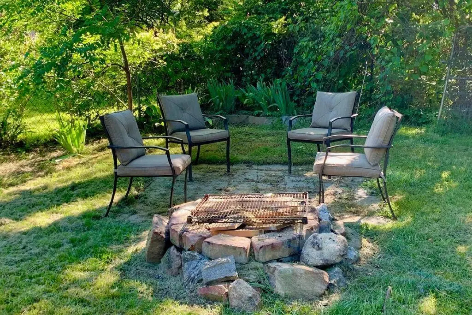 Cozy Love Nest 1br Minutes To Downtown Asheville