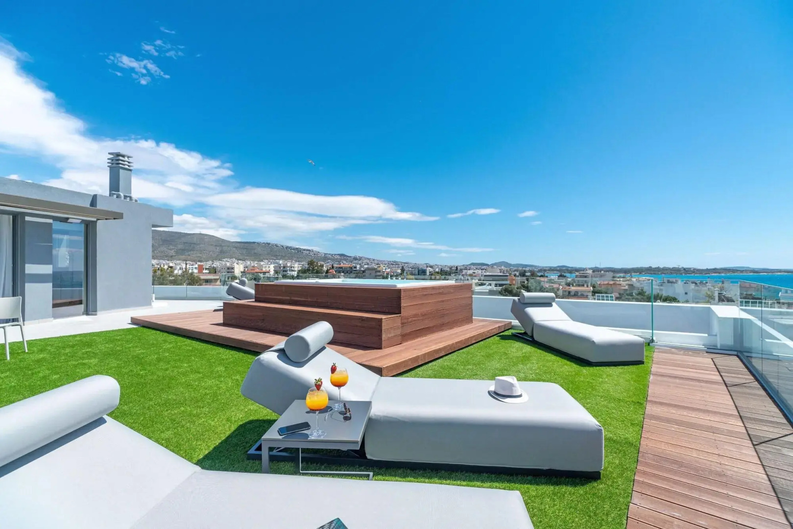 Glyfada Riviera Hotel