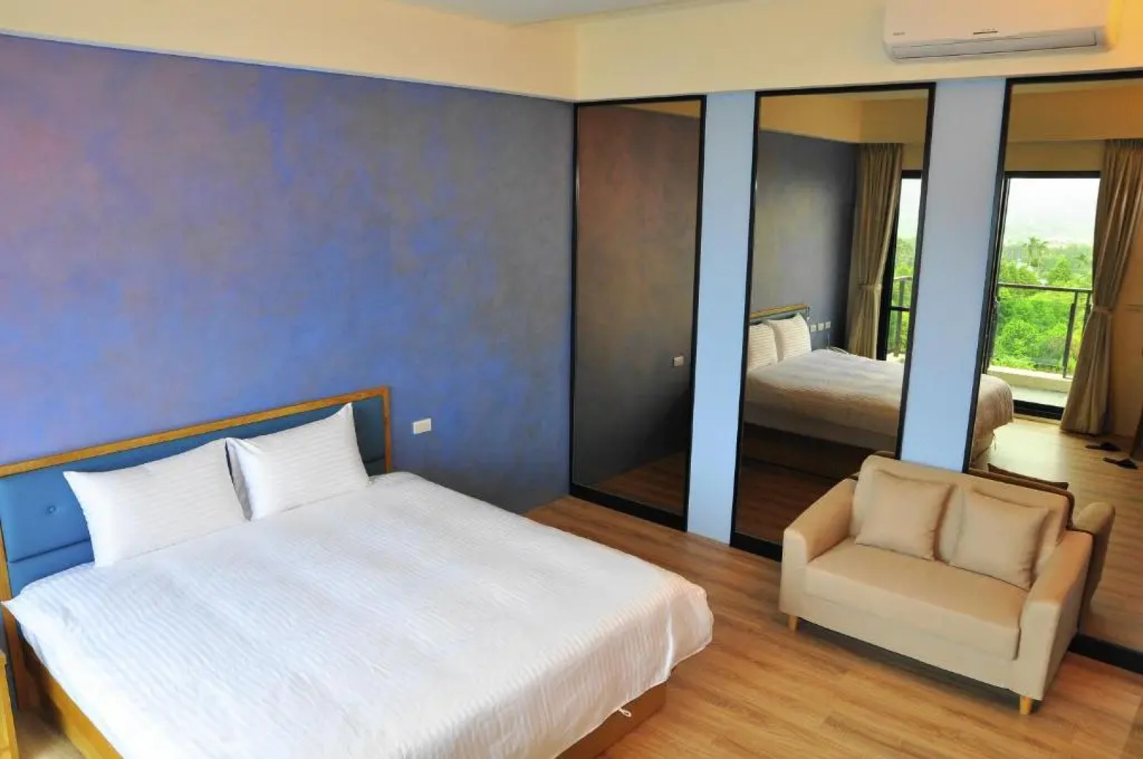 One City One Vacation Farm