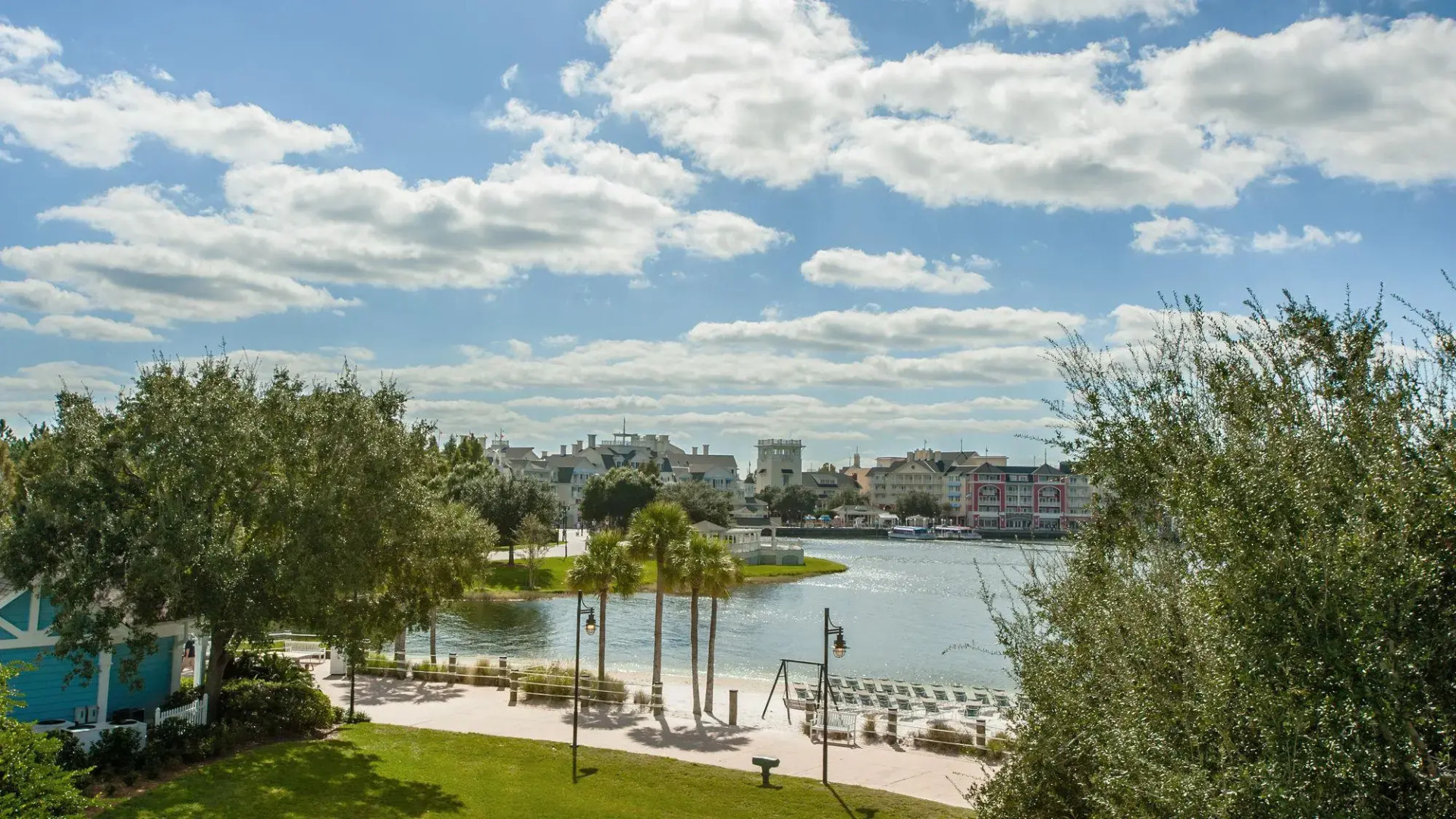 Disney's Yacht Club Resort