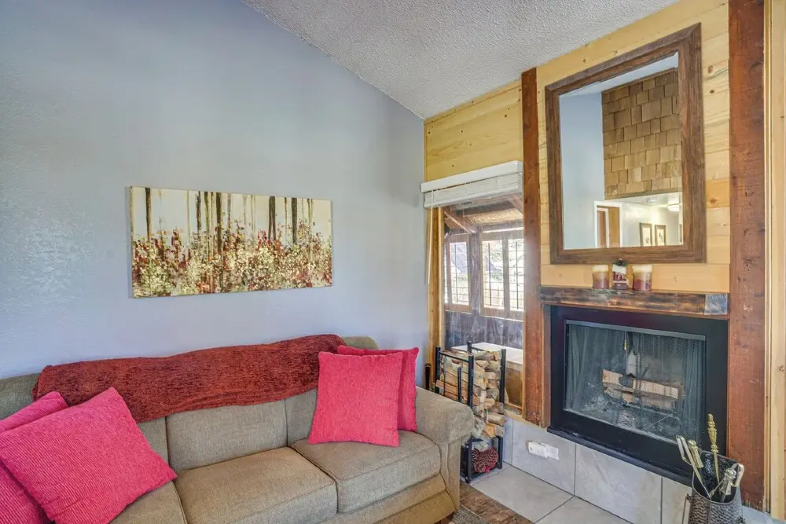 Charming Brian Head Condo Rental w/ Ski Shuttle!