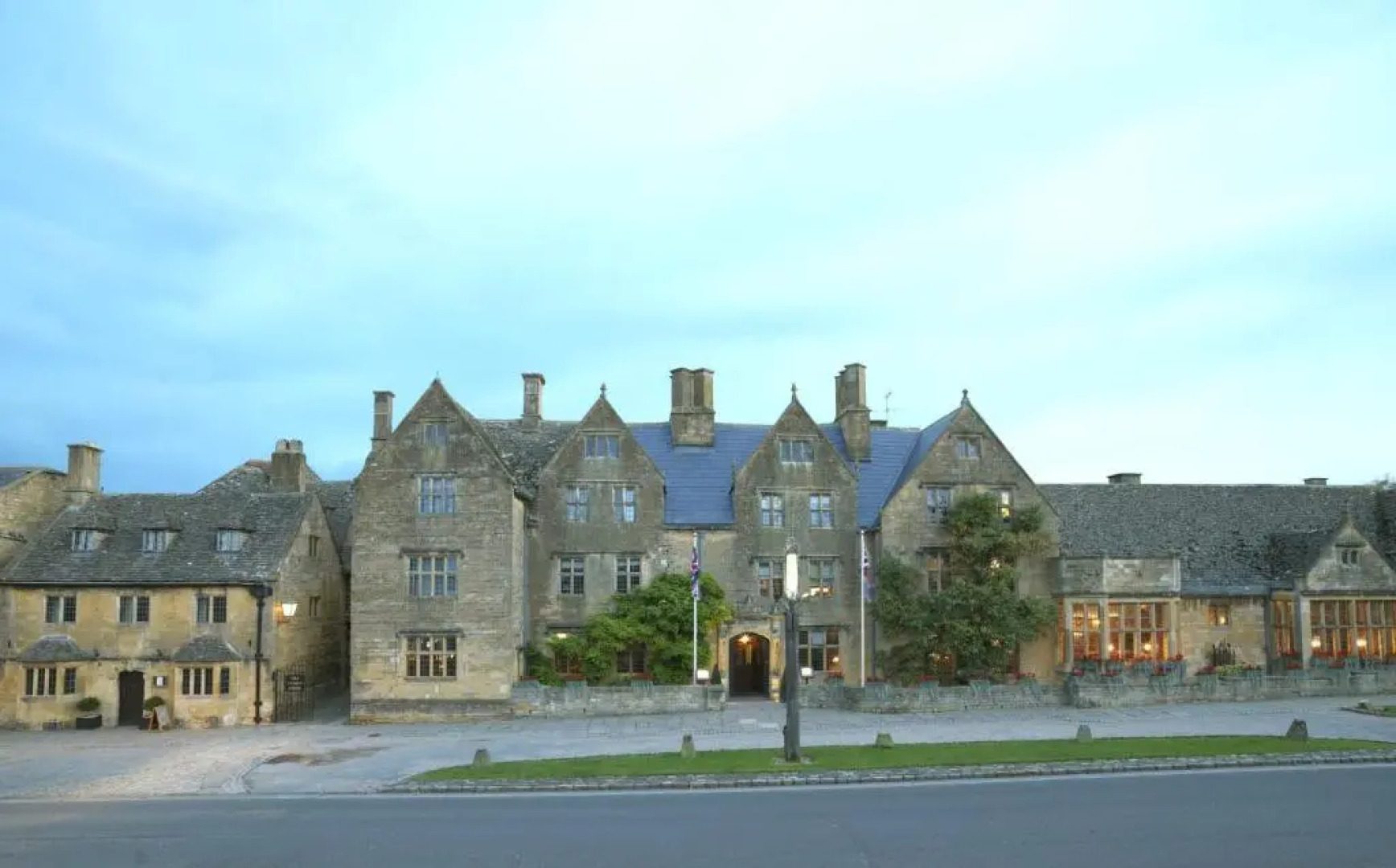 The Lygon Arms - an Iconic Luxury Hotel