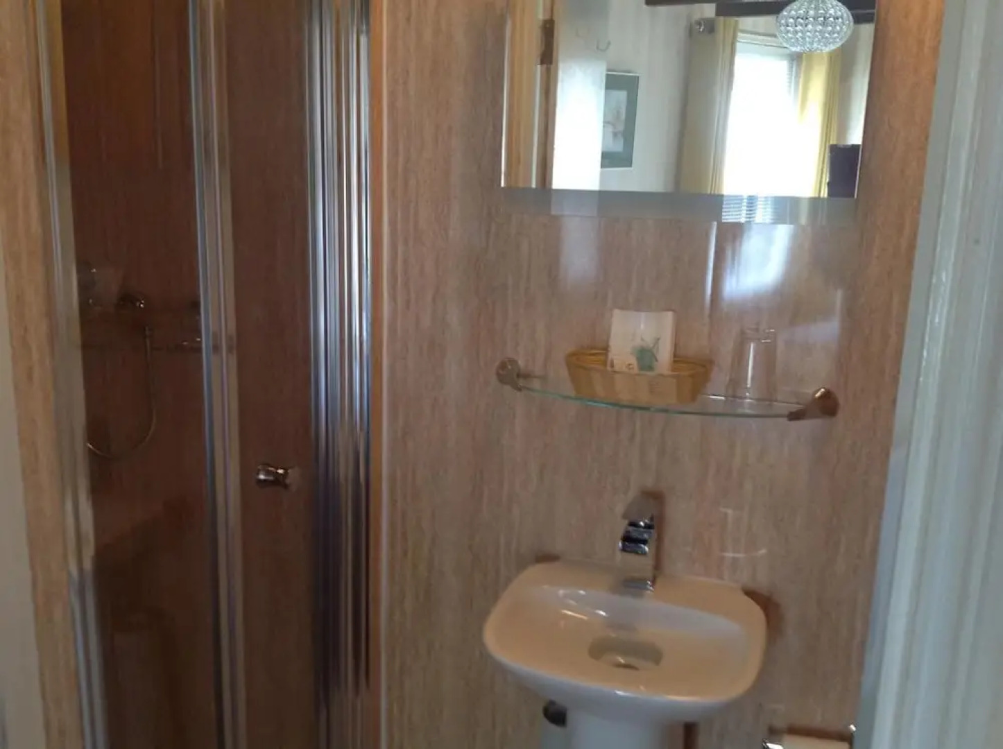 Smugglers Haunt Hotel