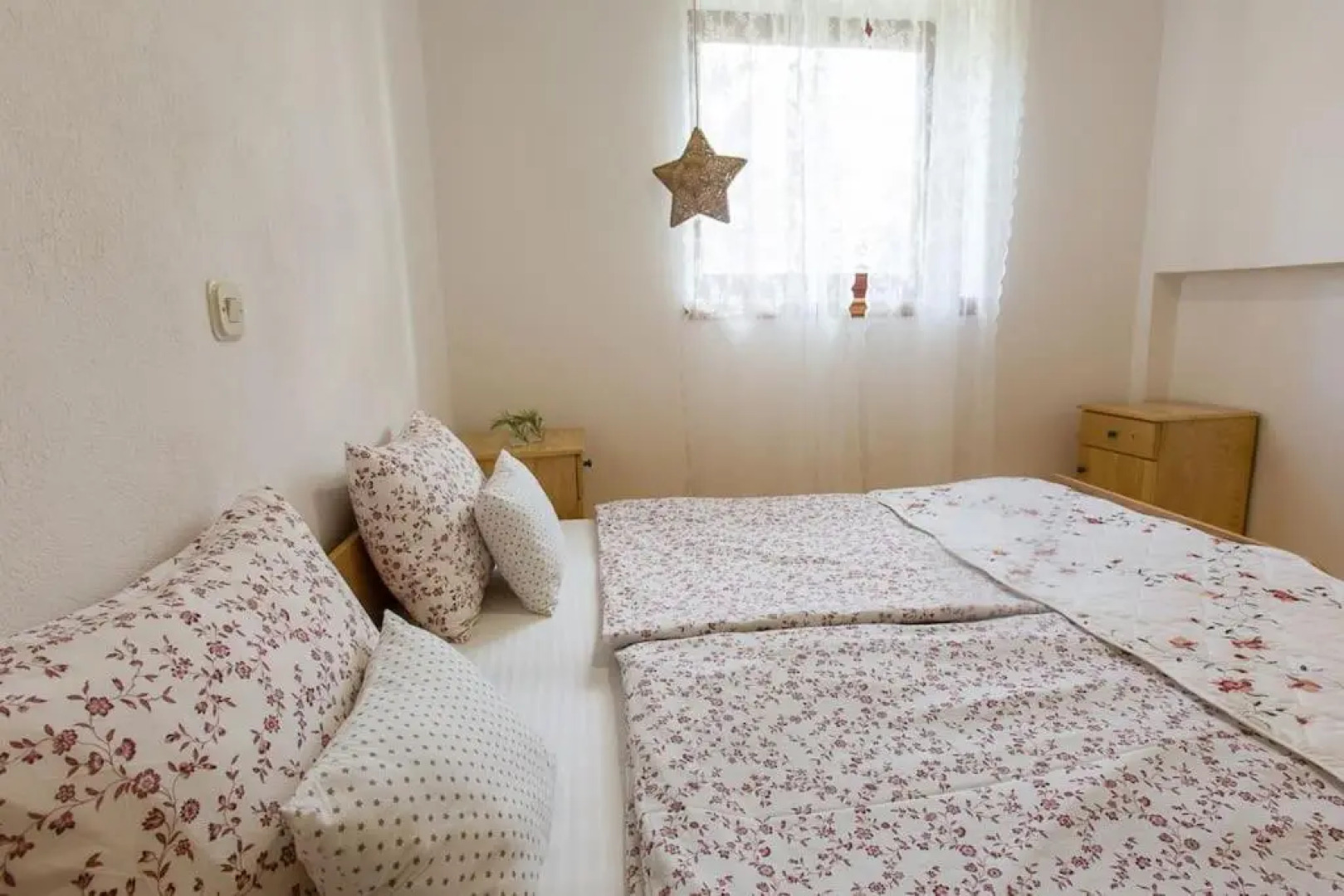 ~Colours of the wind~ A story of love!