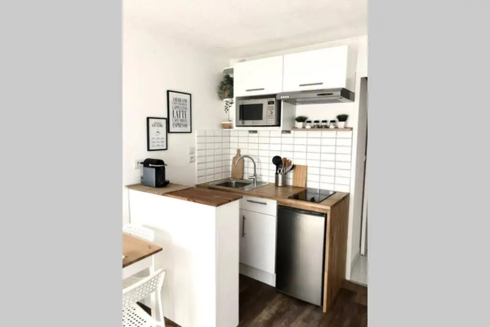 Charmant Studio a 400m de la Plage Avec Piscine