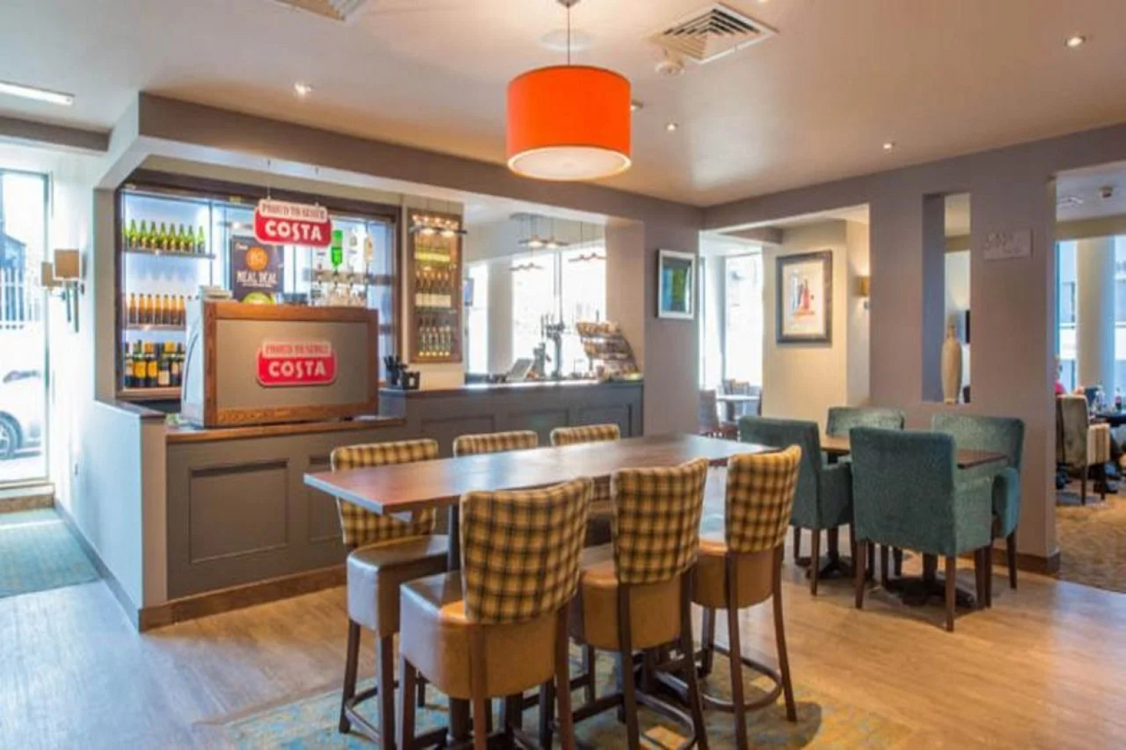 Premier Inn St Albans City Centre