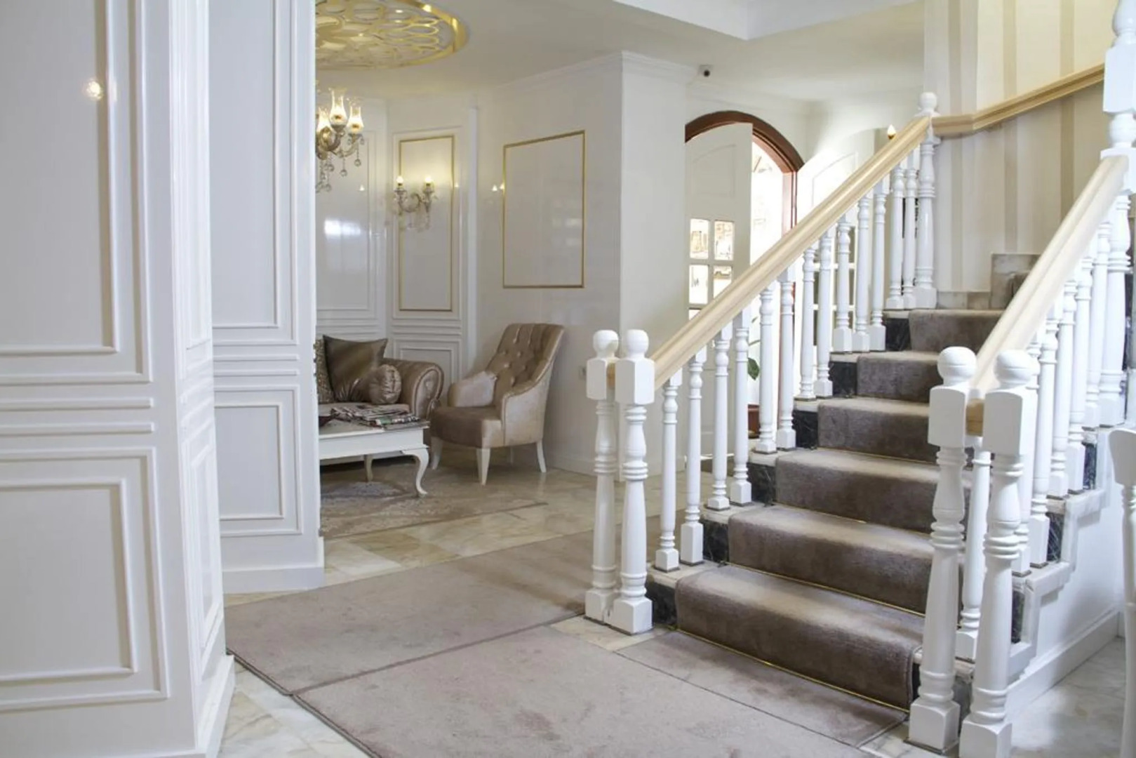 Ozkavak Hotel Kaleici