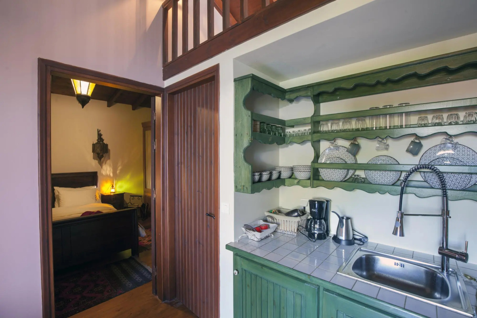 Dandy on the Hill in Parnassus  | Guest House Dafne| 3 people