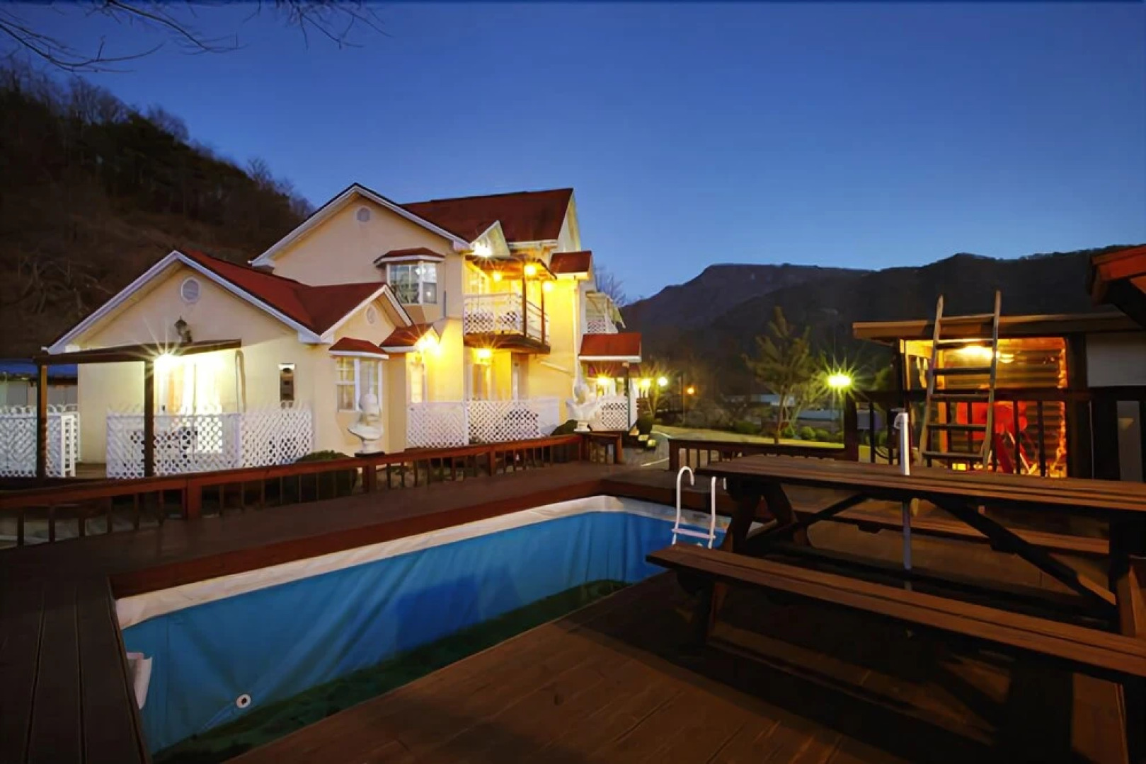 Mungyeong Reance Pension