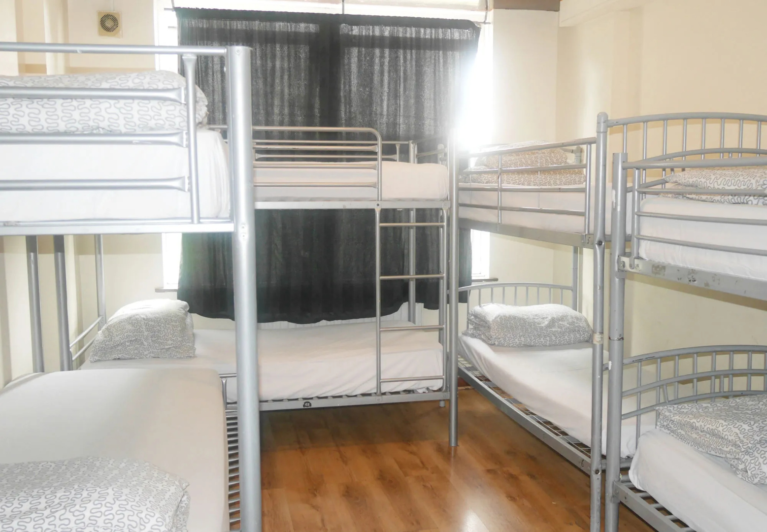 Kensal Green Backpackers 1