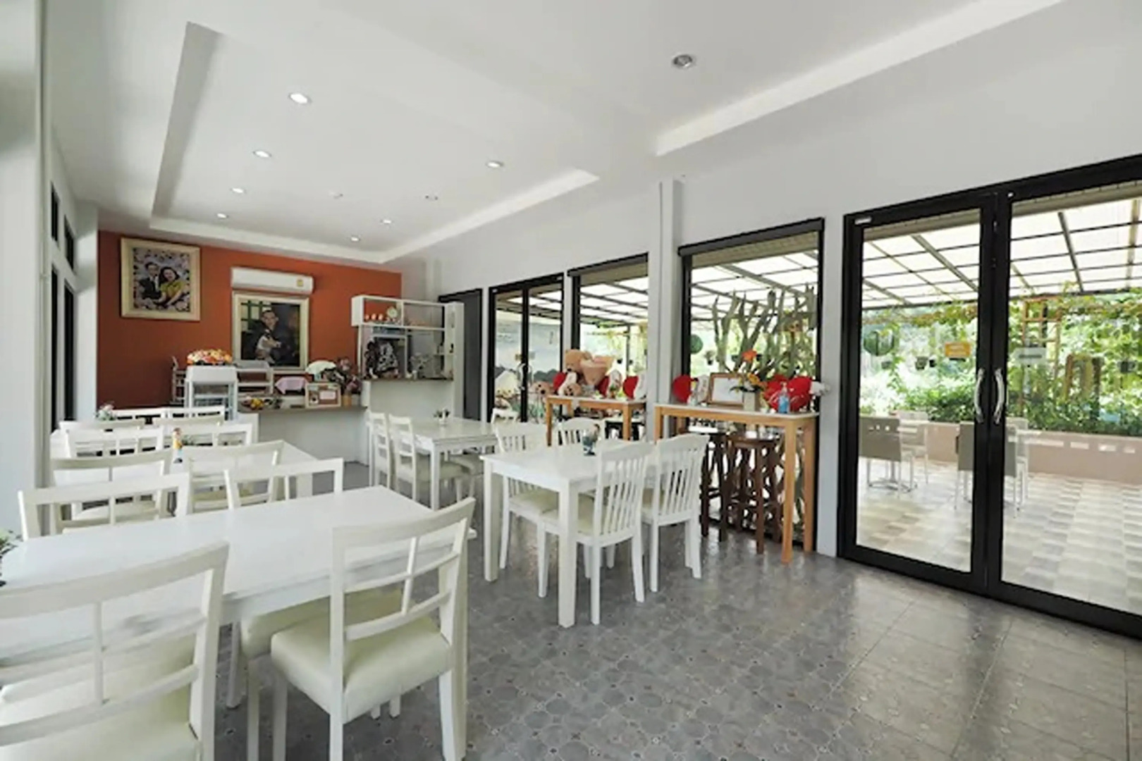 Baan Ping Kan Longstay by ZUZU