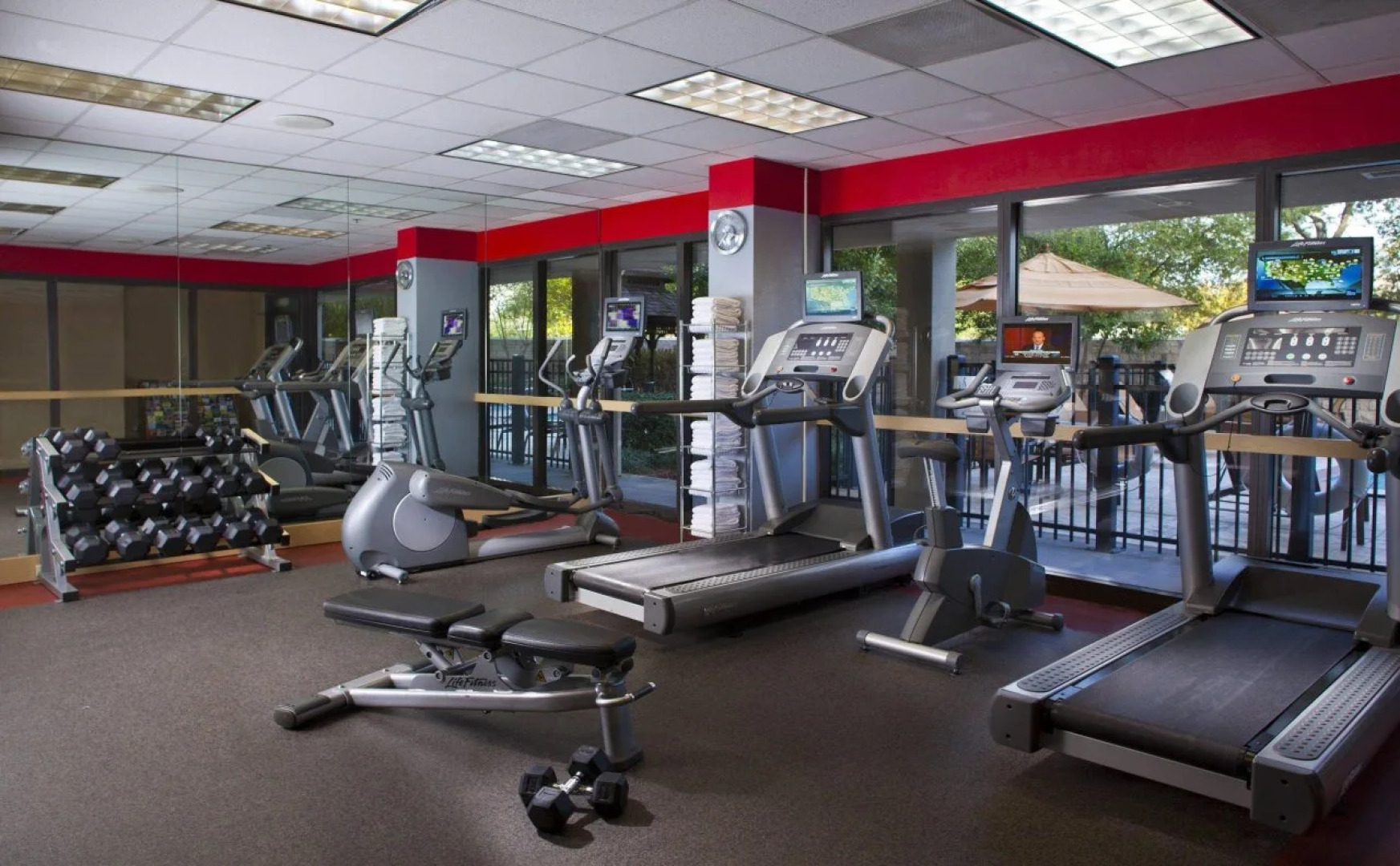 Courtyard by Marriott New Orleans Metairie