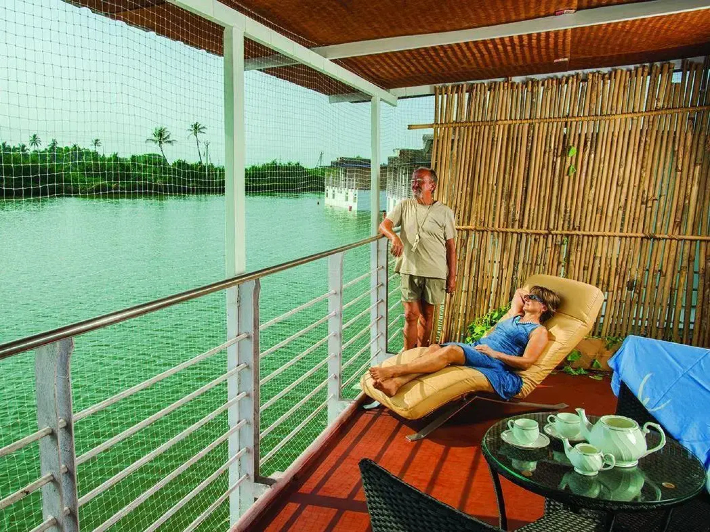 Aquatic Island by Poppys, Cochin