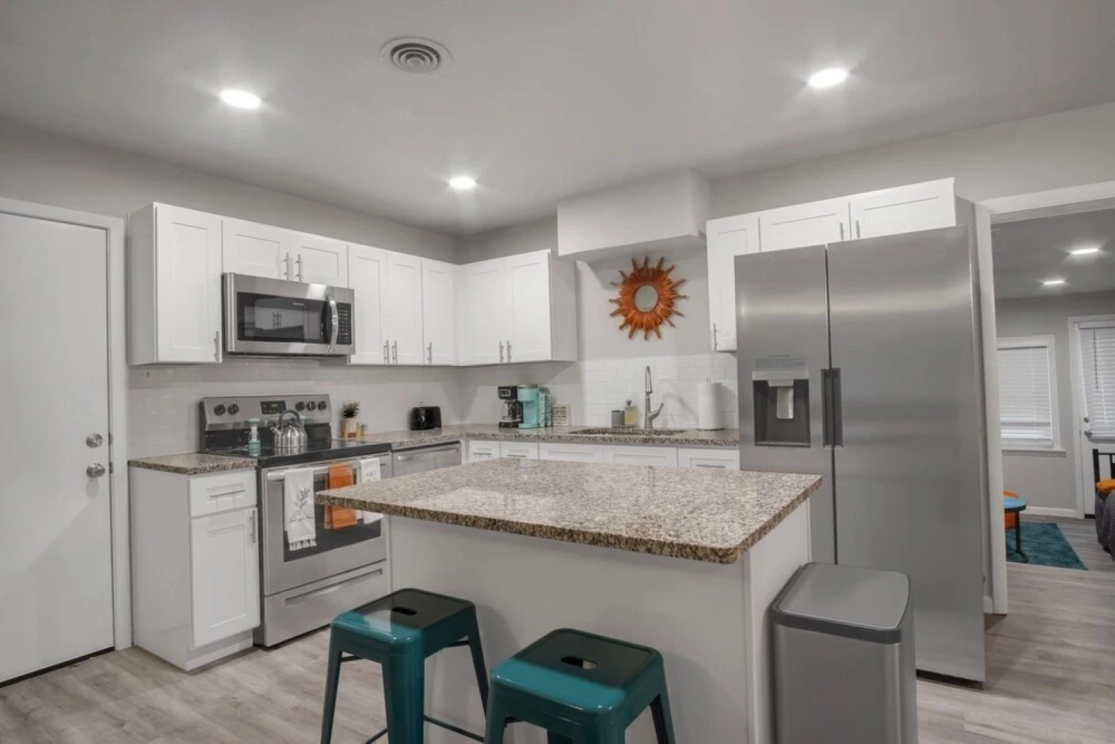 The Harmony Designer Home In Central Dfw 4 Bedroom Home by RedAwning