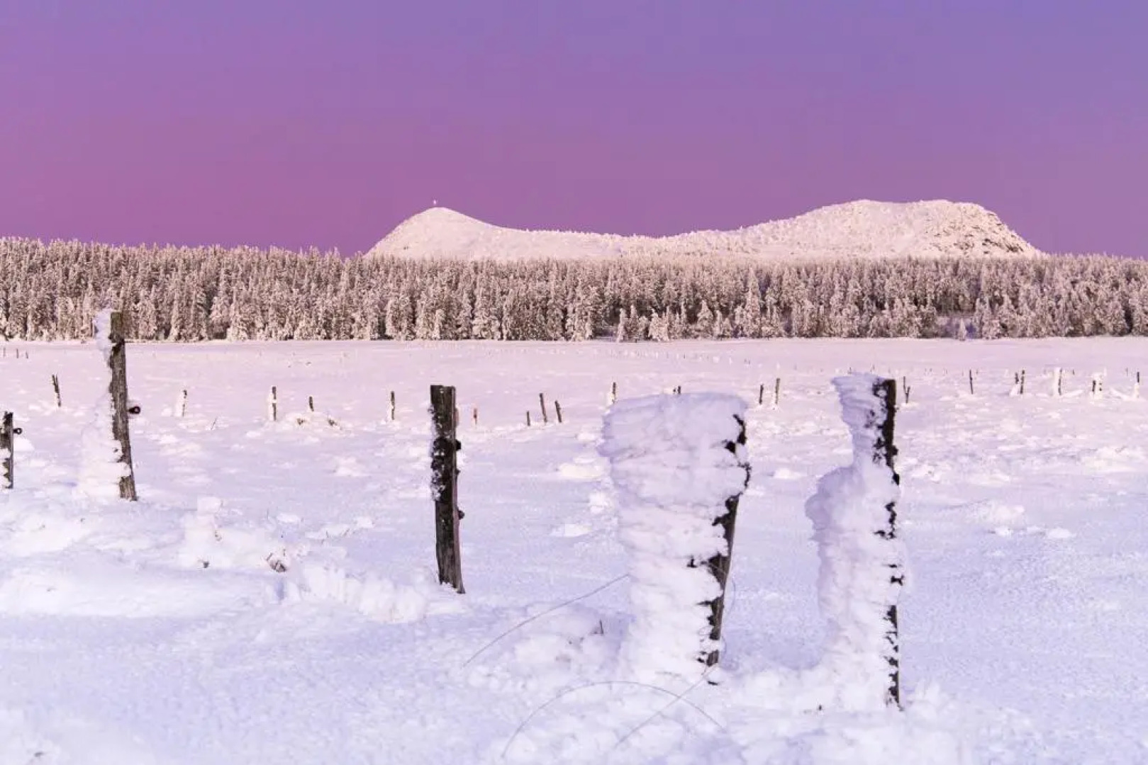 Stationnement gratuit, 2 suites parentales, 2 SDB, 3WC, Cuisine équipée