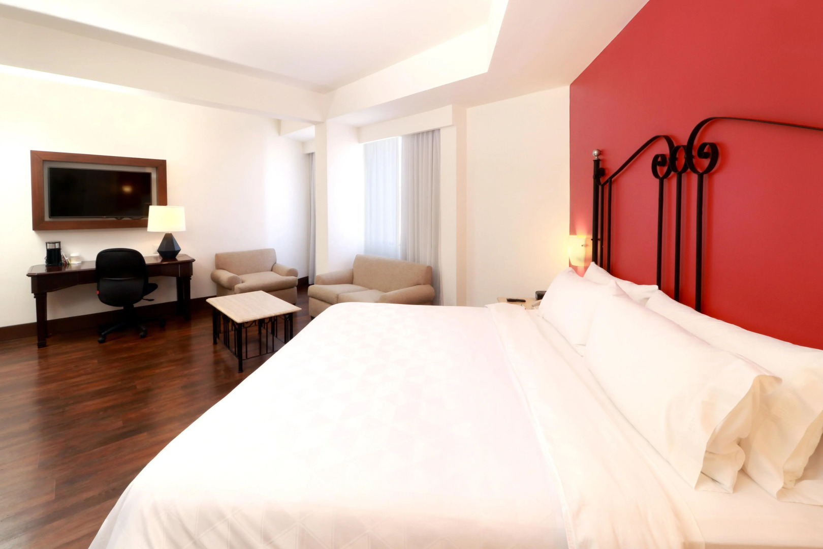 Holiday Inn Hotel & Suites Guadalajara-Centro Historico by IHG