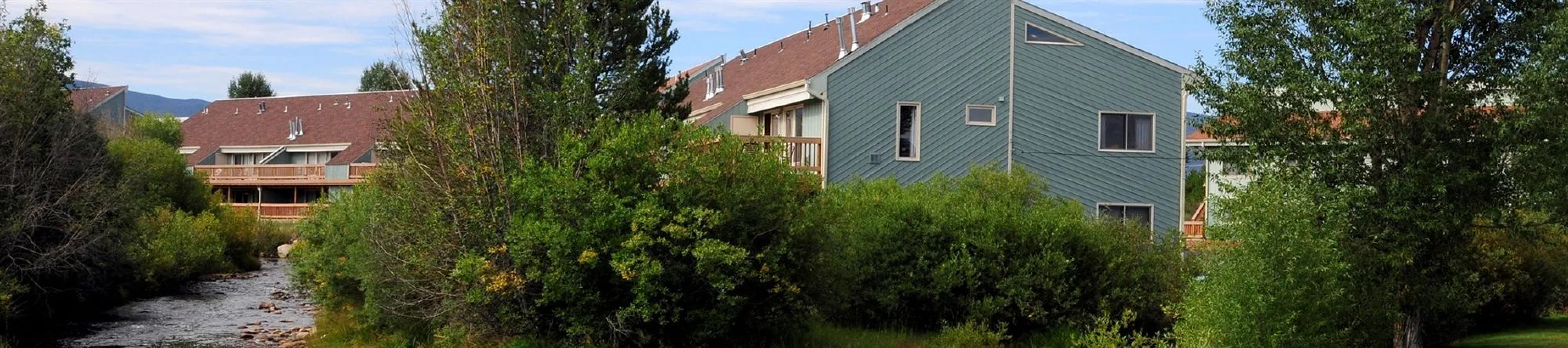 Twin Rivers Condominiums by Alderwood Colorado Management