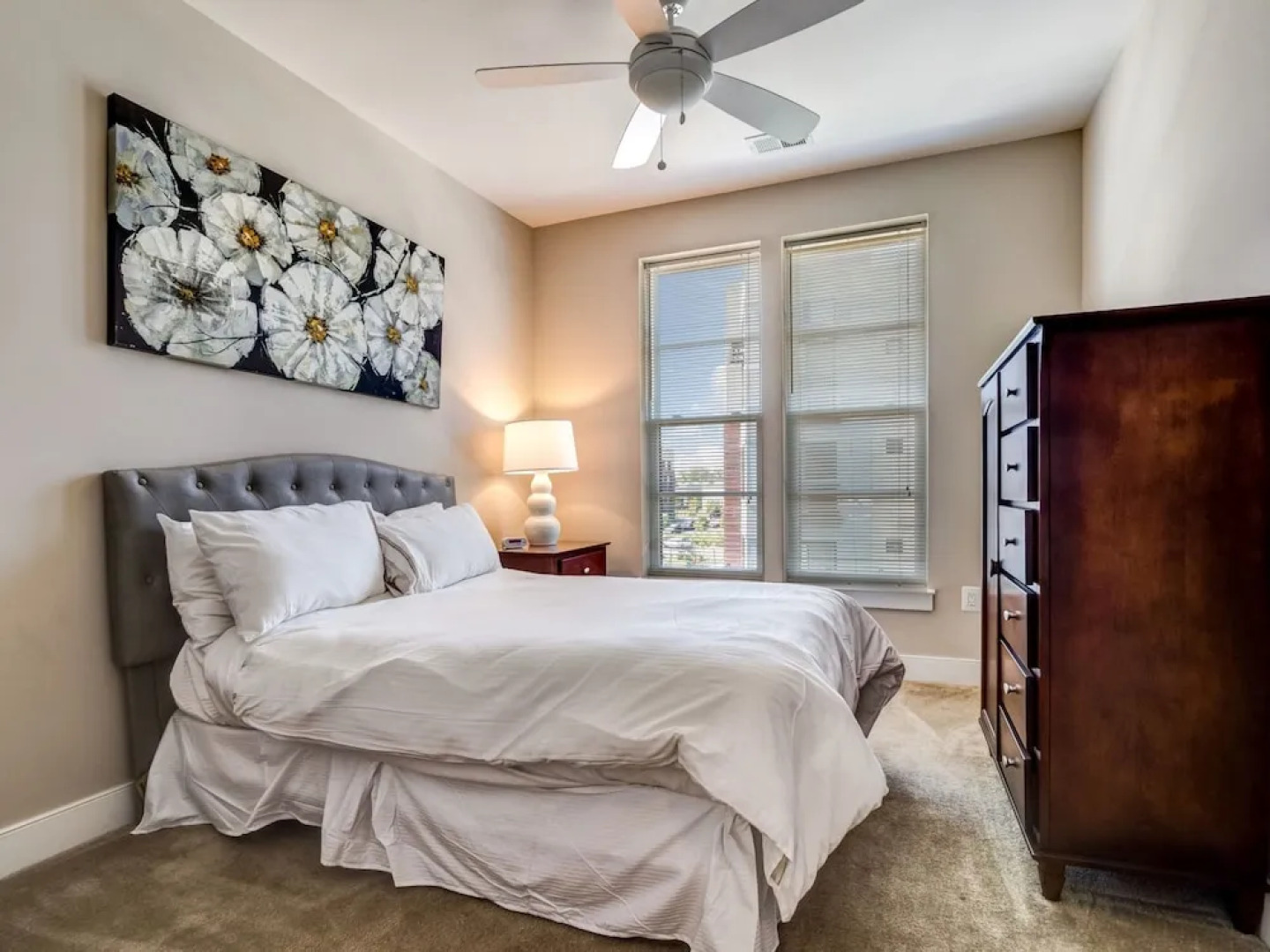 Global Luxury Suites in Sterling