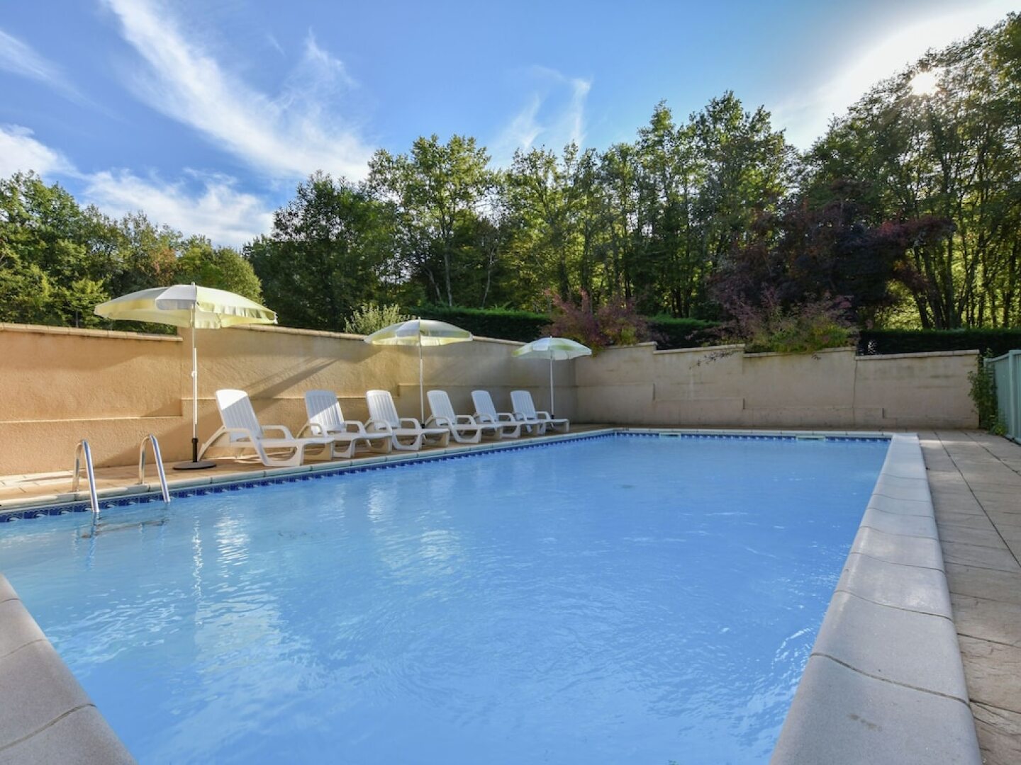 Spacious Holiday Home With Private Swimming Pool in Vitrac