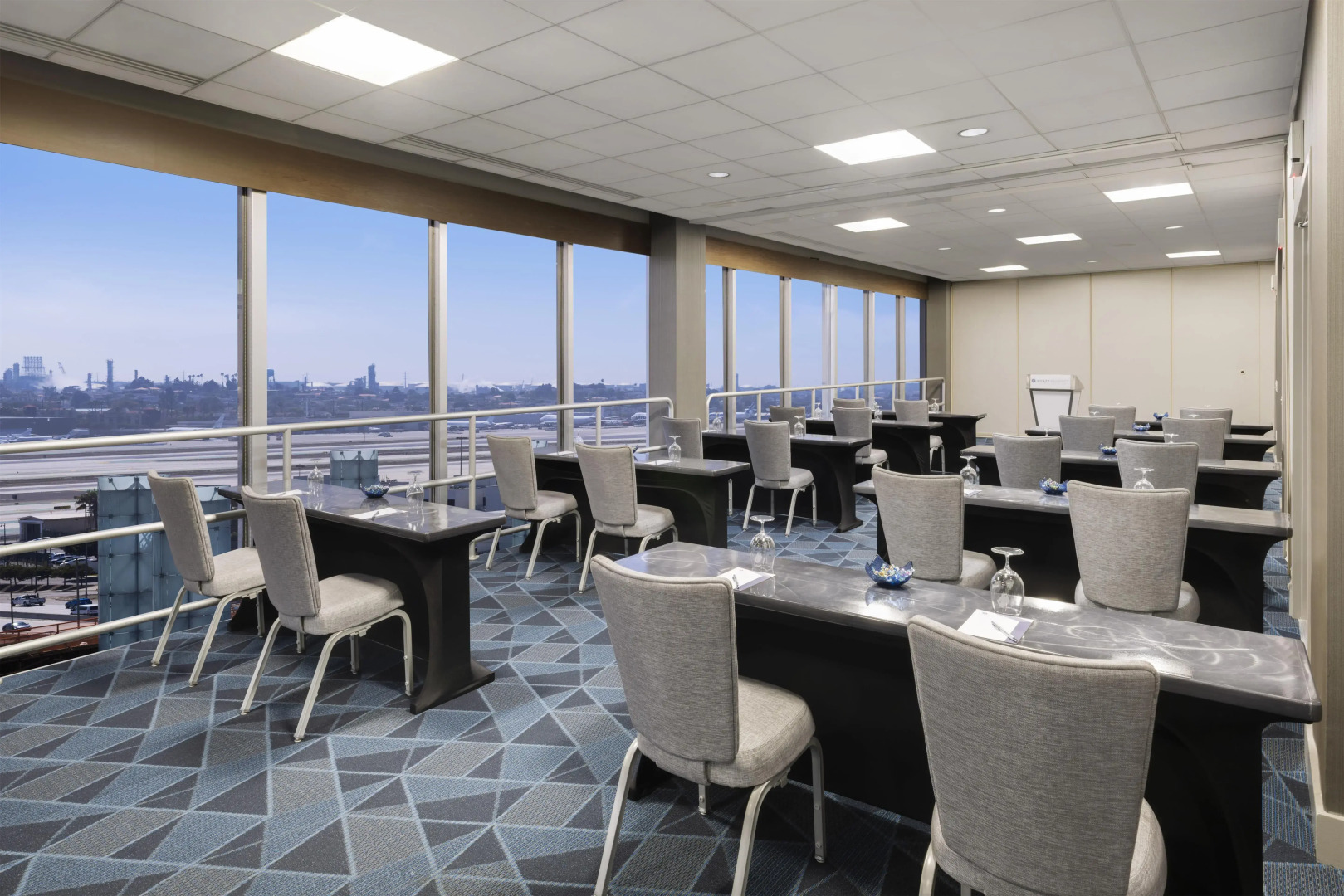 Hyatt Regency Los Angeles International Airport