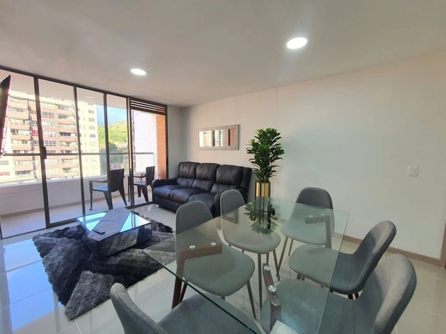 Apartment in Sabaneta With Views of the Eiffel Tower