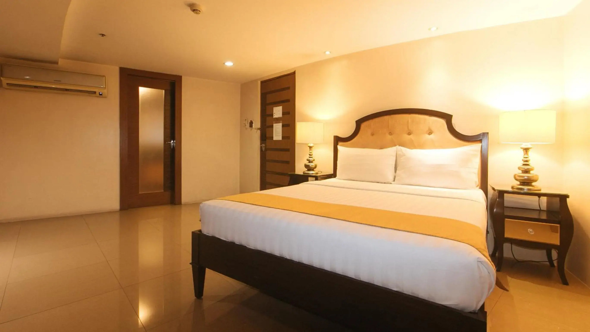 Torre Venezia Suites