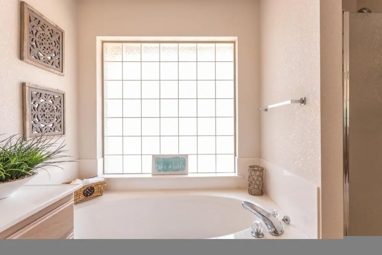 Remodeled-gateway to Red Rocks