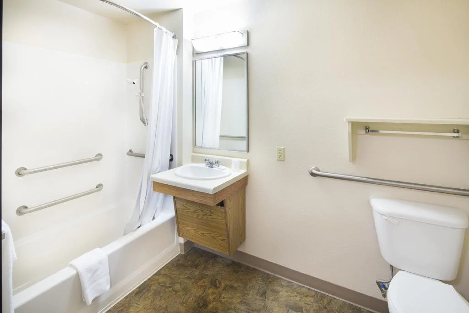 WoodSpring Suites McKinney
