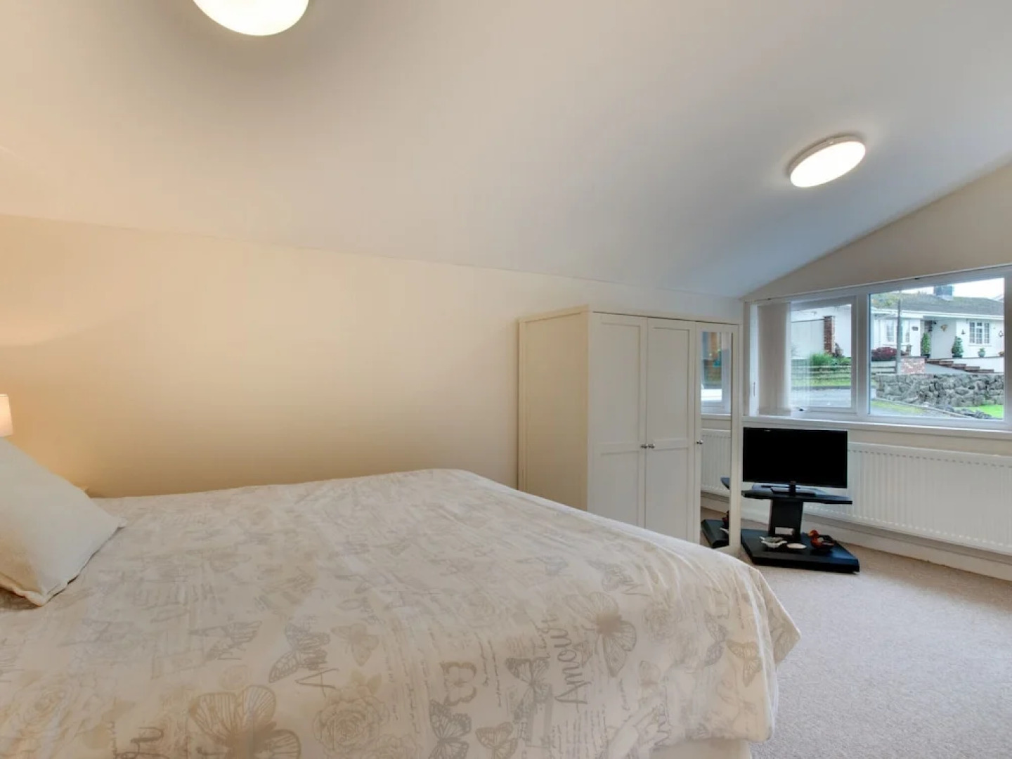 Homely Holiday Home in Saundersfoot With Garden