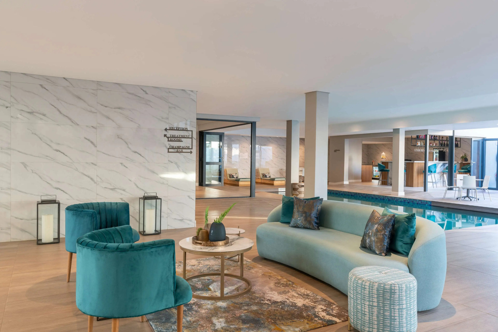 Radisson Hotel and Convention Centre OR Tambo Airport