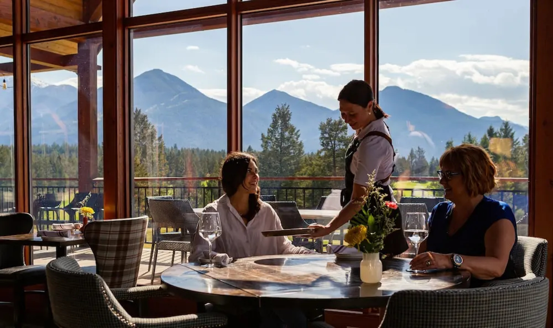 Headwaters Lodge at Eagle Ranch Resort