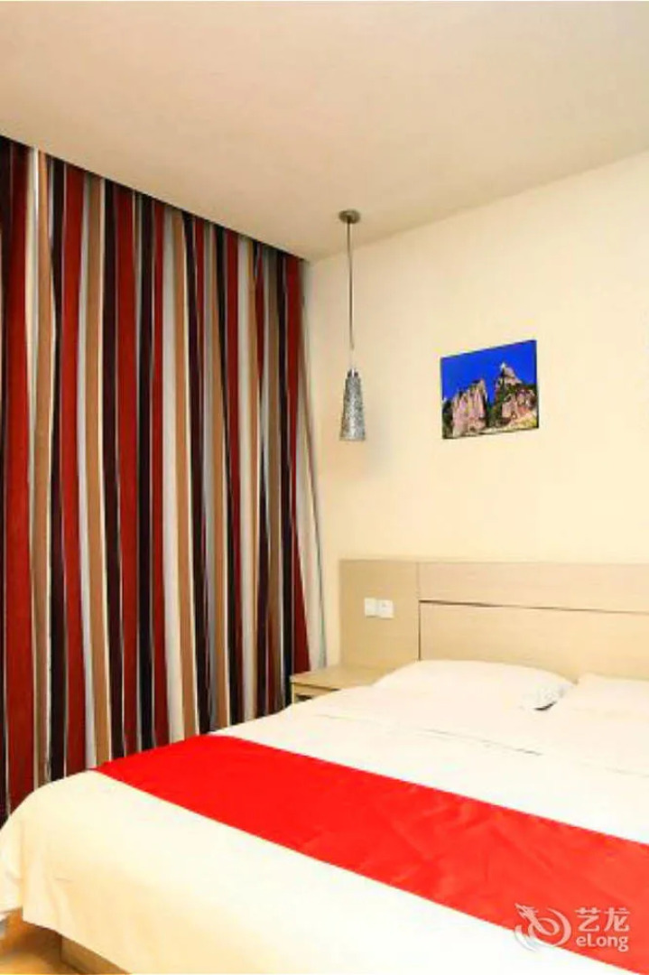 Galaxy Vanguard Boutique Hotel