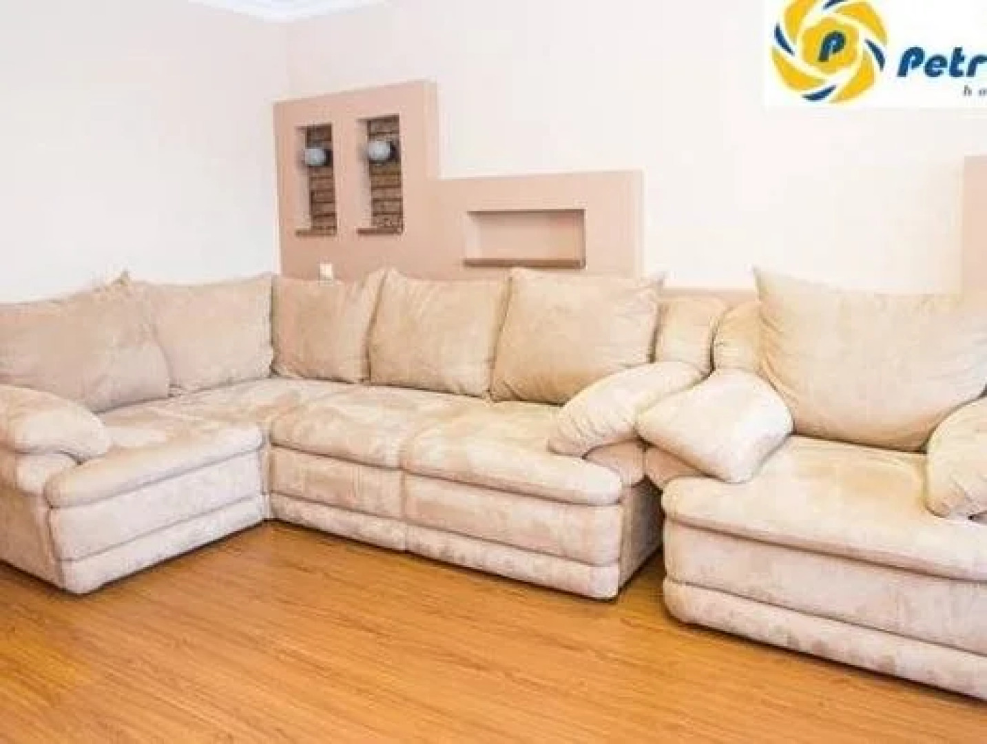 Petrani Хостел