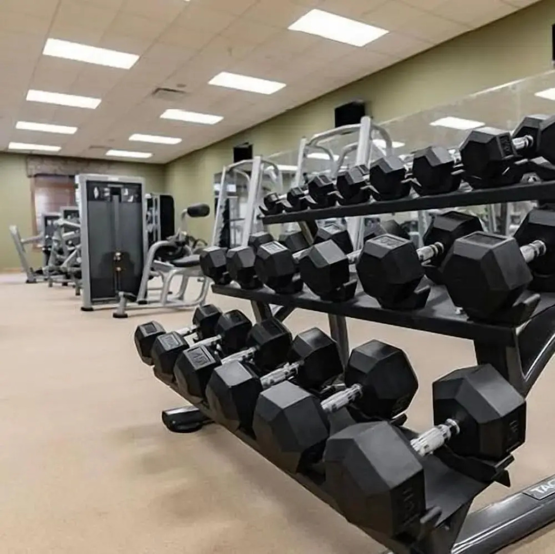 Burbank - Beautiful Designer Home Near Glenview Country Club