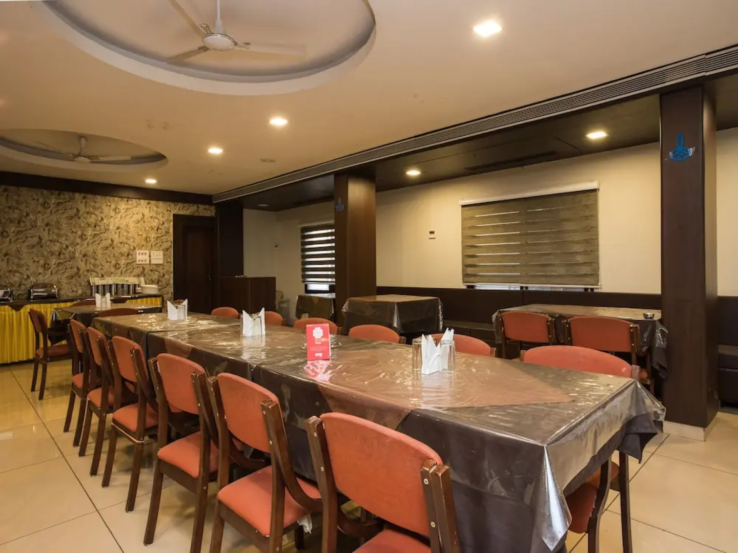 OYO 12475 Hotel Maheshwari