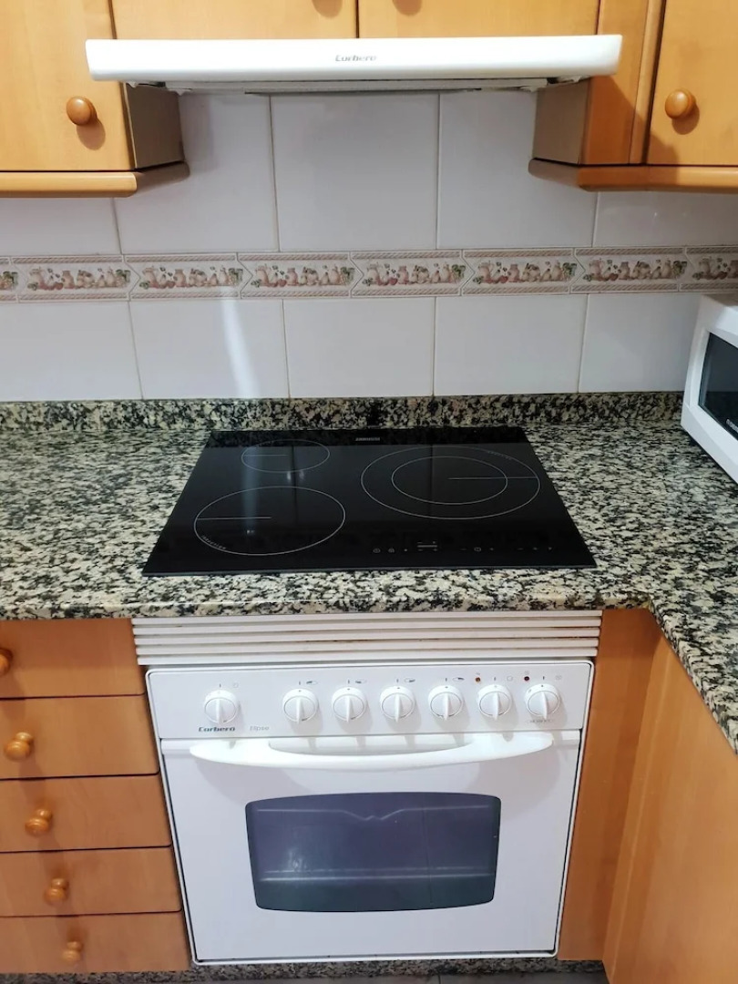 Apartment With one Bedroom in El Grove, With Wonderful sea View - Near the Beach