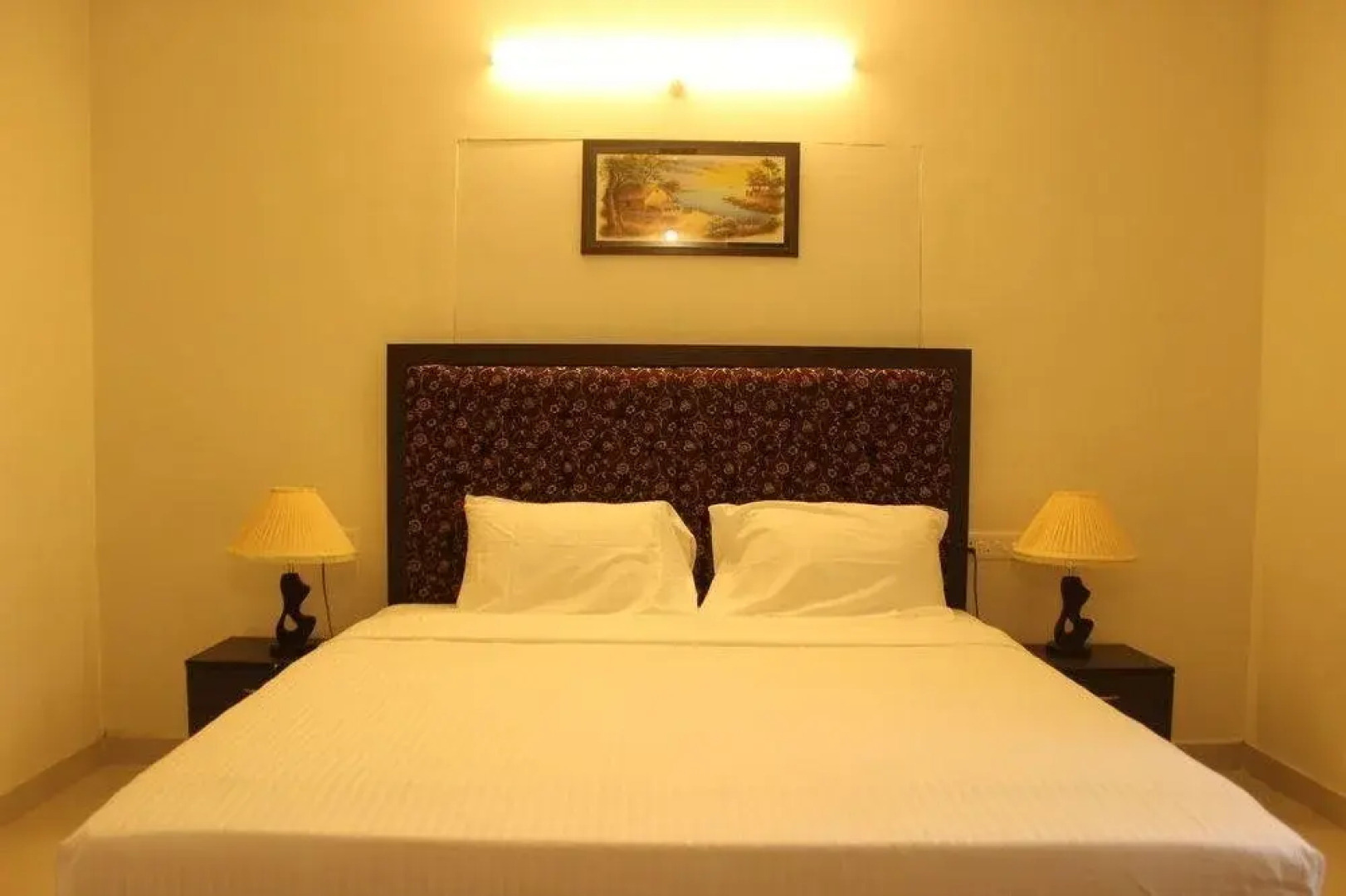 Sun N Sand Apartments