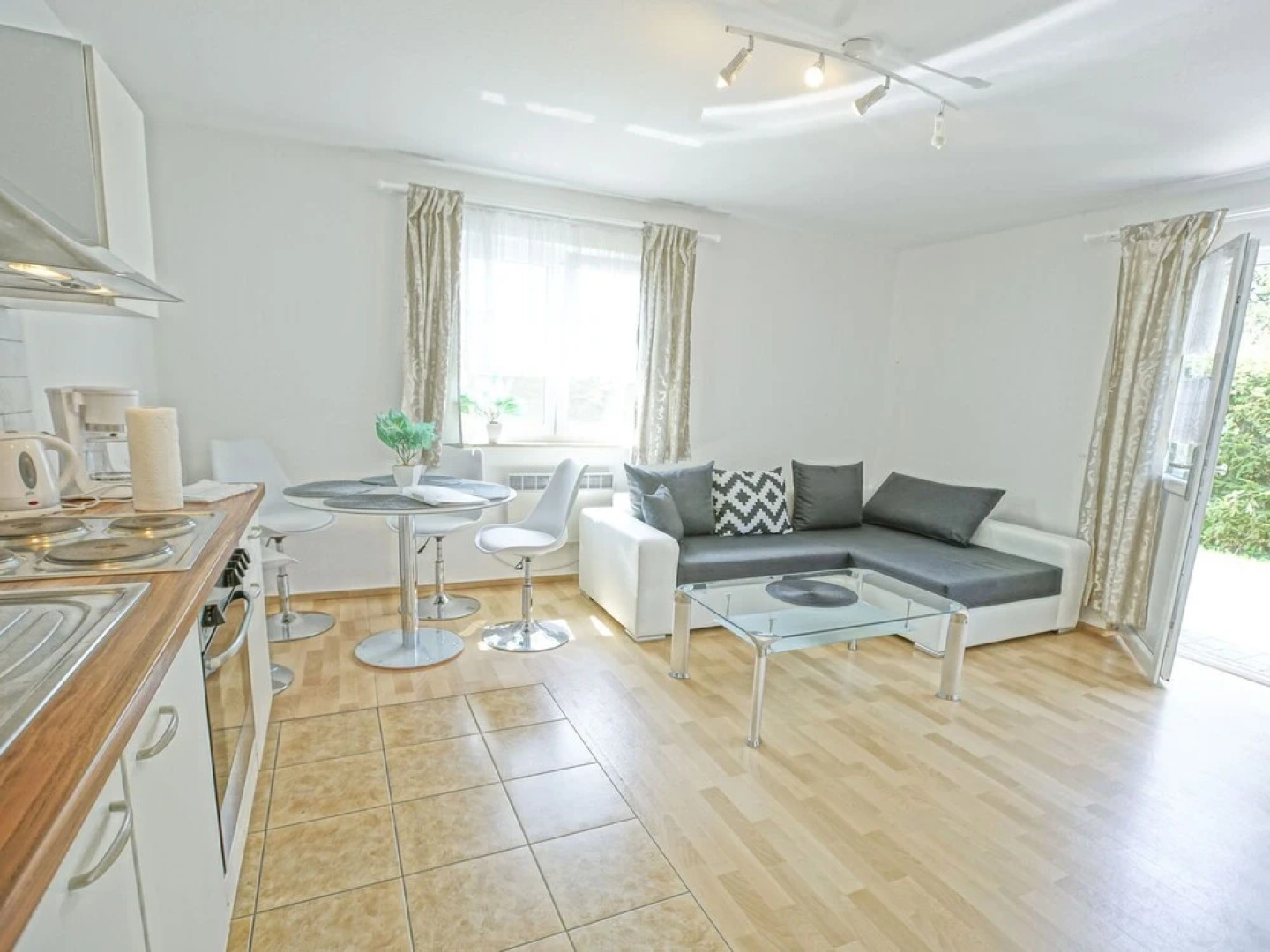 Captivating Holiday Home in Mönkebude With Garden