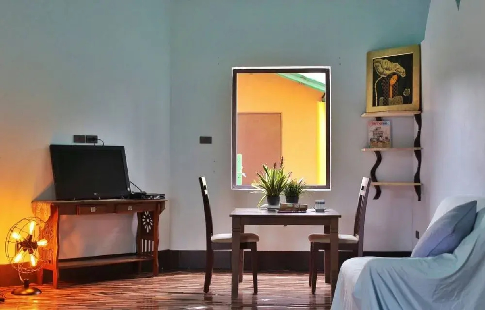 Stars Bistro and Bungalows