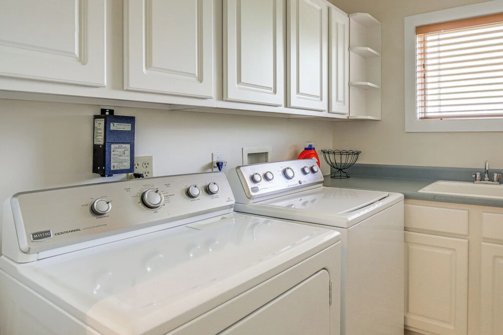 Spacious Missouri Retreat w/ Pool, Gym & Game Room