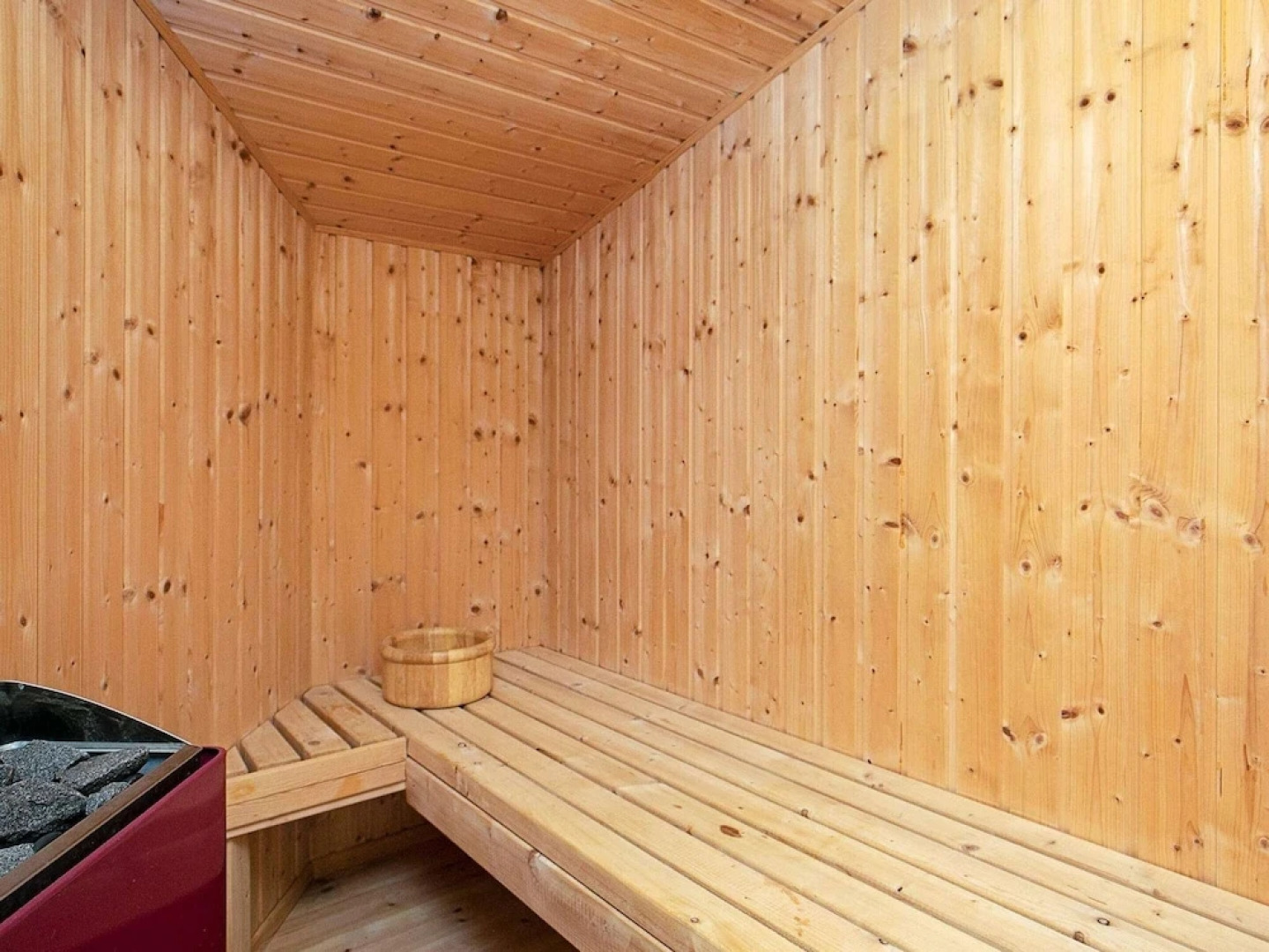 Cozy Holiday Home in SÃ¦by near Beach