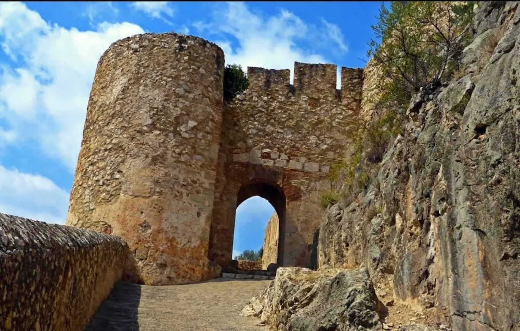 House With 3 Bedrooms in Chulilla, With Balcony and Wifi